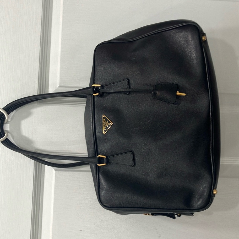 Prada Black Saffiano Leather Women's satchel
